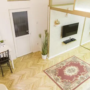  Apartamento Ava's Champagne Center-andrash Street King Street Hungría